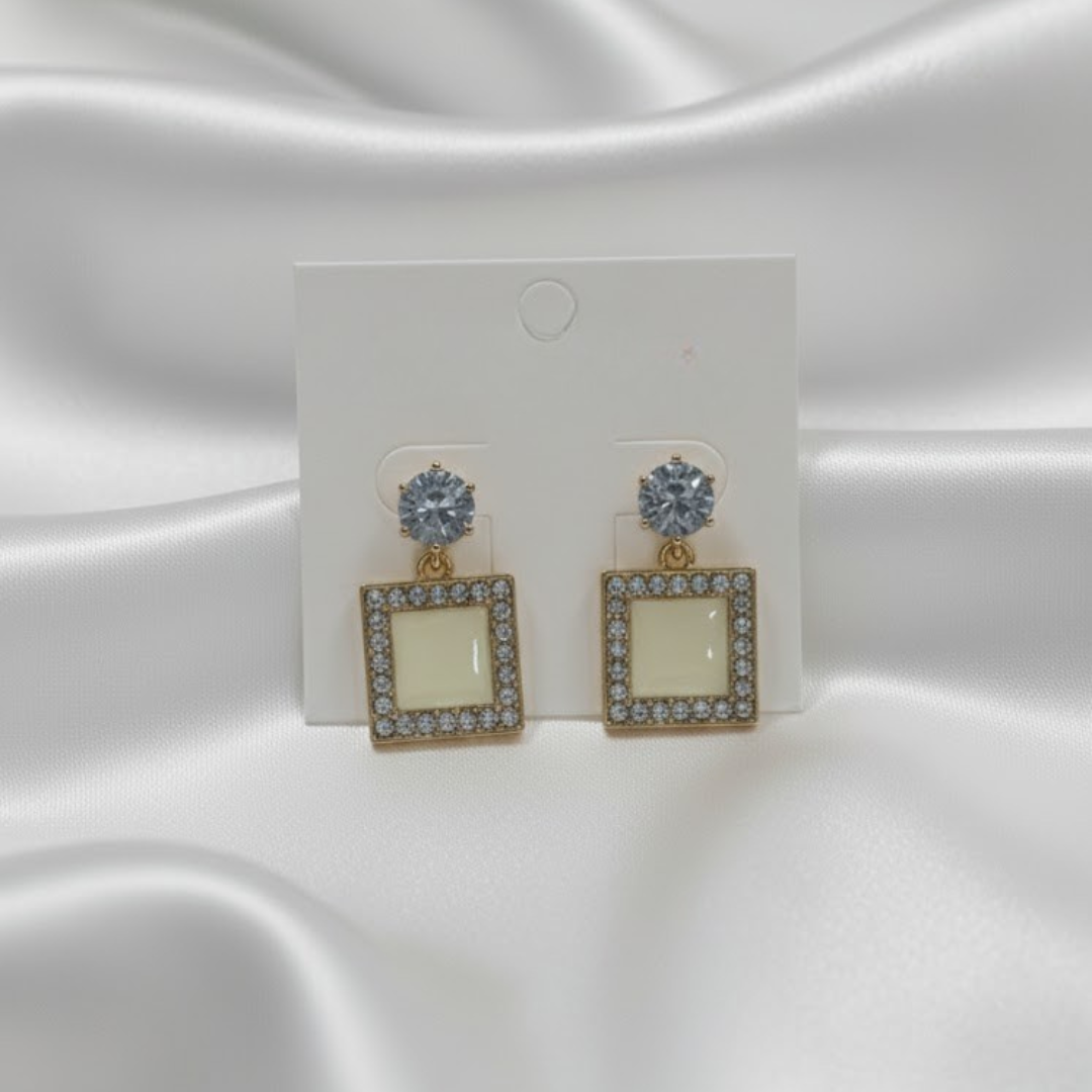 Box White Earrings